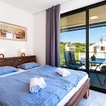 1 Bedroom Lovely In