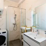 1 Bedroom Lovely In