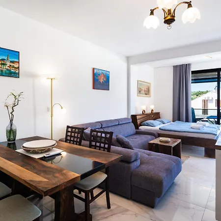 Gorgeous Apartment In Sutivan With House Sea View * Sutivan